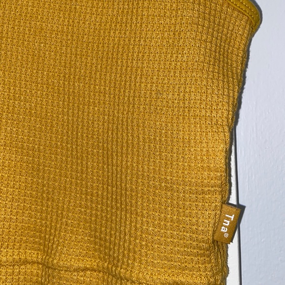 Gorgeous Cropped Waffle Tank - Picture 3 of 4